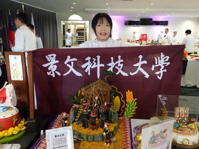 The Department of Food and Beverage Management at JUST won one special gold medal and two gold medals at the Oceania International Culinary Challenge.圖片