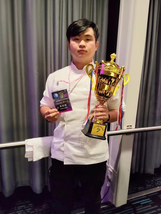 The Department of Food and Beverage Management at JUST won one special gold medal and two gold medals at the Oceania International Culinary Challenge.圖片