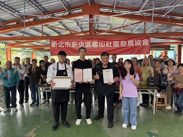 JUST Charity Cooking: JUST Students Help Xindian Guishan Seniors Make Smart Fruit Choices Using GI Values. ​​(October 9, in 2026.)圖片