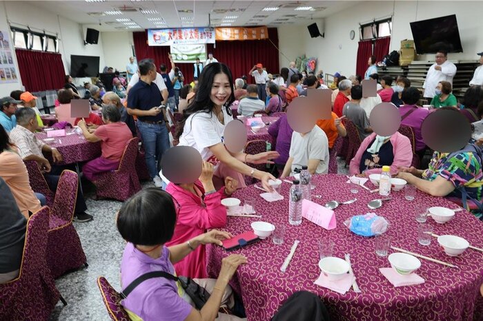 Unilever Partners with Big Apple Little Sun Association to Invite Underprivileged and Lonely Seniors to Celebrate Double Ninth Festival. (20260830)圖片