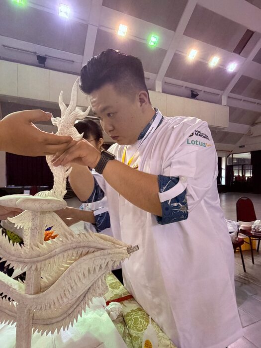 JUST Jinwen University of Science and Technology ##..~~.~.~.~~.~.~~.~.~圖片