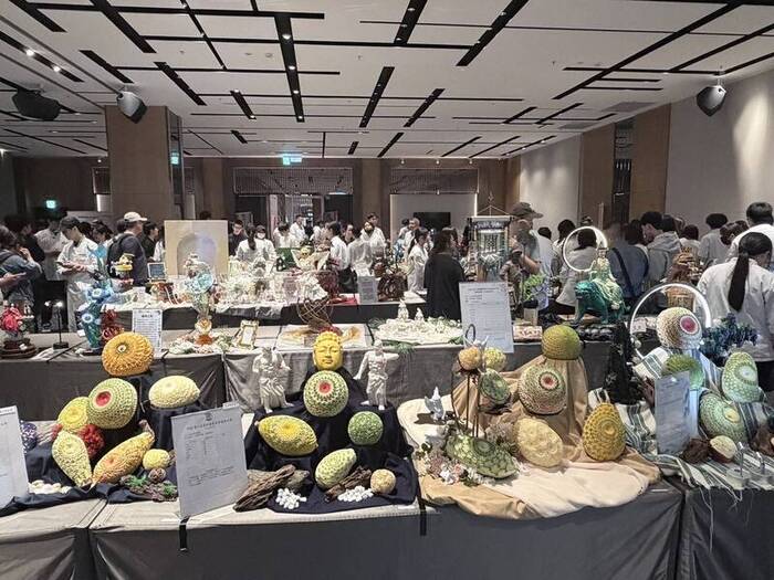 International Culinary Competition Attracts 200 Talented Chefs from 4 Countries to Compete; Fruit and Vegetable Carvings Showcase Lifelike Skills. (20260528)圖片