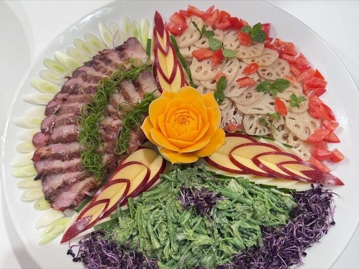 JUST promotes Hakka culinary culture, passing on culinary skills and the spirit of diligence and thrift through the "Four Braised and Four Stir-fried" Hakka dishes.圖片