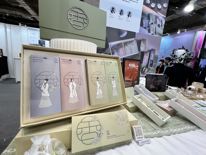 JUST - Admissions Service Center ##..~~.~..~..~~.~..~圖片