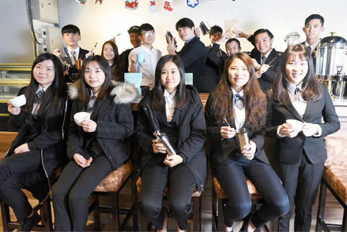 [Repost] "JUST: Creative Learning + Hands-on Practice—Cultivating Highly Sought-After Hospitality and Tourism Talent" (A report published by *Cheers* magazine in 2018)圖片